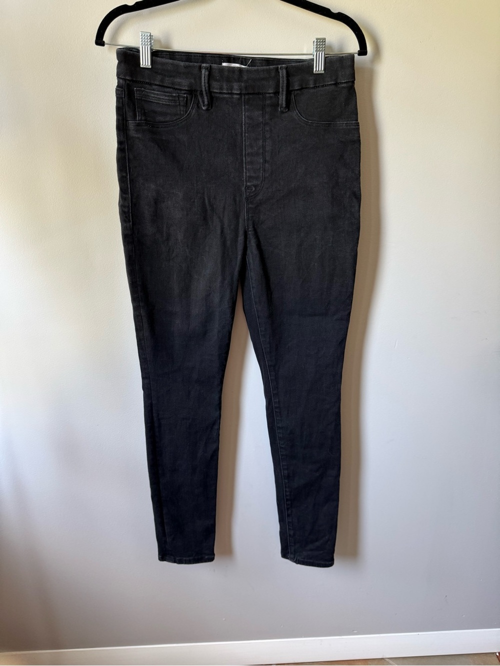 Good American Black Skinny Jeans